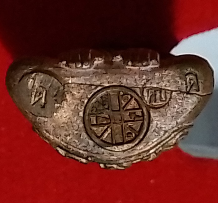 พระปิดตา หัวจรวด เสาร์ 5 เนื้อทองแดงผิวไฟ หลวงพ่อคูณ วัดบ้านไร่ปี2557 ตอก ด.2 ตัว ครับ ไม่มีกล่องนะ