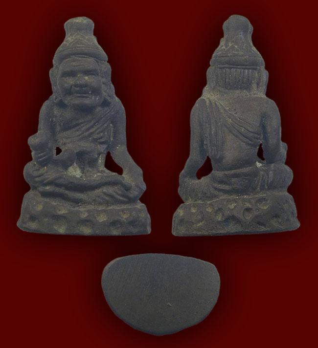 รูปหล่อปู่ฤาษีนารอด หลวงปู่สรวง ออก วัดบ้านสน