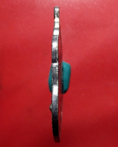 เหรียญเสมาหลวงปู่คำบุ เนื้อตะกั่วขอมโราณ รุ่นเจริญลาภ วัดกุดชมพู อุบลราชธานี