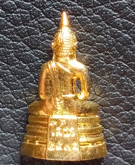 พระกริ่งหลวงพ่อโสธร วัดโสธรวรารามวรวิหาร ฐาน ภปร. ปี 2535 พิมพ์เล็ก เคาะเดียว