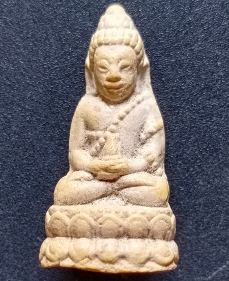 กริ่งเนื้อผงสุเมโธ หลวงปู่จันทร์วัดทุ่งเฟื้อ เคาะเดียว