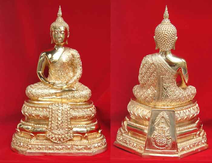 พระแก้วมรกต ทรงเครื่องฤดูฝน เนื้อทองเหลืองขัดเงา ขนาดตั้งบูชาองค์ใหญ่ หน้าตัก 7 นิ้ว นิ้ว ฐานกว้าง 1