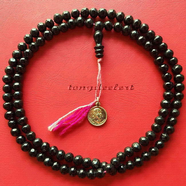 ประคำผงว่านเกสร108 รุ่นแรก หลวงพ่ออุตตมะ วัดวังก์วิเวการาม จ.กาญจนบุรี มีเหรียญห้อยปลายประคำด้วยค่ะ