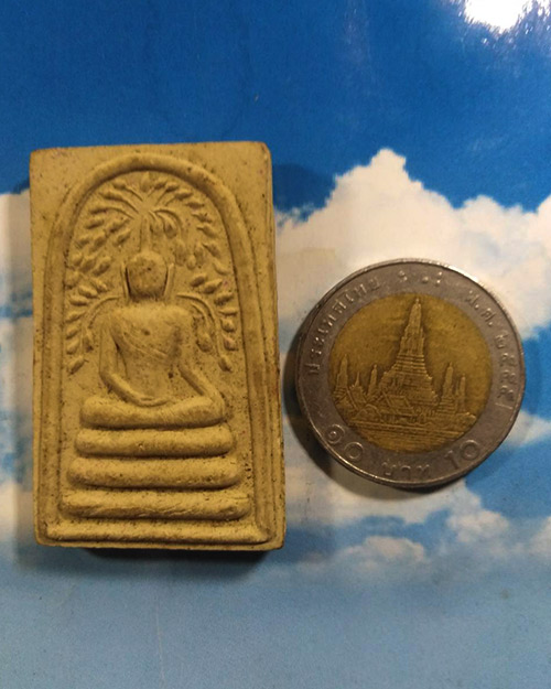  พระสมเด็จปรกโพธิ์ หลวงปู่โชติ วัดบ้านนฤนารทรอยพระบาท อ.เพ็ญ จ.อุดรธานี