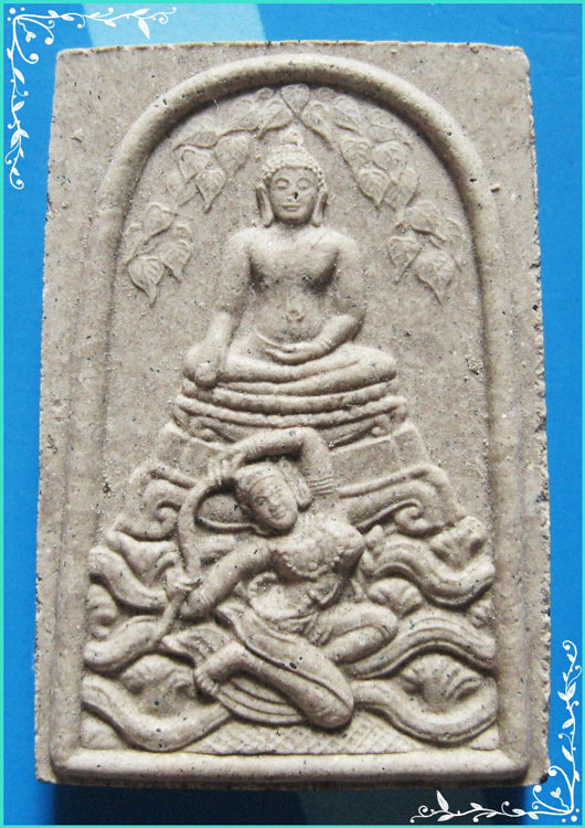 ..ลป.ทองดำ วัดท่าทอง อต. พระพุทธชนะมาร เนื้อผงผสมเกศา หลังยันต์ยะประเสริฐ ปี 48..