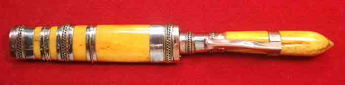 มีดหมอลายเสมา*** ฝักด้ามกระดูกความยาวใบมีด 2.5 นิ้ว