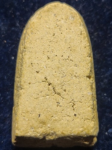 พระผงเล็บมือ ตามสภาพ