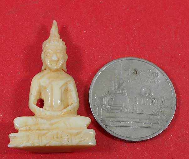 พระงาแกะ ไม่ทราบที่