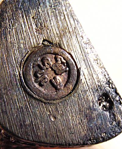 รูปเหมือนหล่ออุ้มบาตร หลวงปู่บุญมี วัดสระประสานสุข จ.อุบลราชธานี ตอกโค๊ต