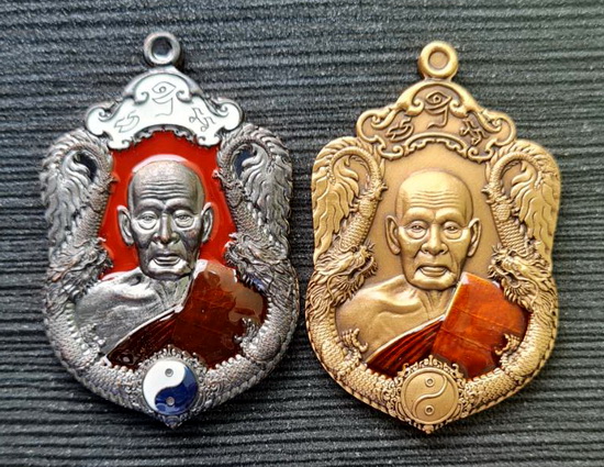 มังกรพันล้าน ๒๕๖๓..ชนวนลงยา + ชุบซาติน..กล่องเดิม..ลพ.พัฒน์ วัดห้วยด้วน นครสวรรค์ / ส่ง ems