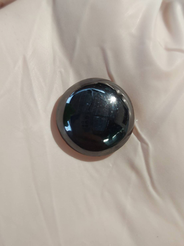 แร่เยตัน หรือแร่ศัตรูตาย หินที่ผู้มีตาดีบอกว่ามีกุมภัณฑ์รักษา ใครประสงค์ร้ายต่อผู้บูชาจะมีเเต่ตวามพั