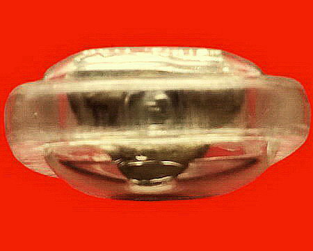 รูปหล่อหลวงพ่อเสงี่ยม วัดบ้านทวน จ.กาญจนบุรี รุ่นสร้างอาคารเรียน เนื้อเงิน สวยมากค่ะ