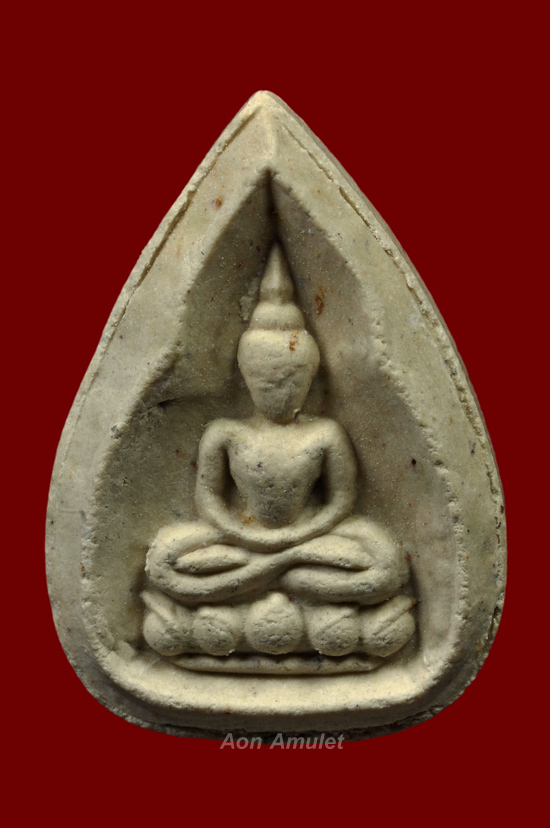 พระกลีบบัวเนื้อผงพุทธคุณ หลวงปู่บัว ถามโก วัดศรีบุรพาราม พศ.2534