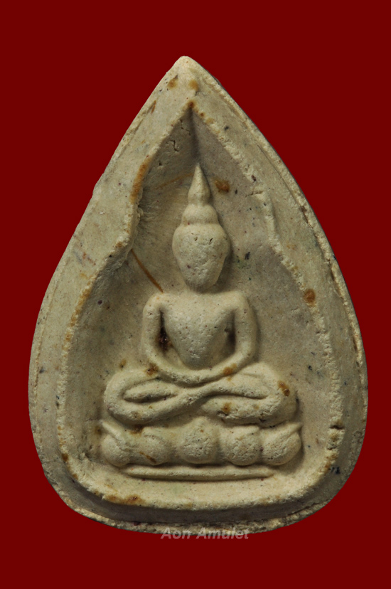 พระกลีบบัวเนื้อผงพุทธคุณ หลวงปู่บัว ถามโก วัดศรีบุรพาราม พศ.2534