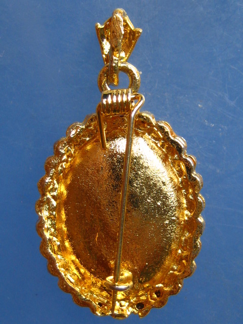 ล็อกเก็ต พระสุนทรธรรมประพุธ