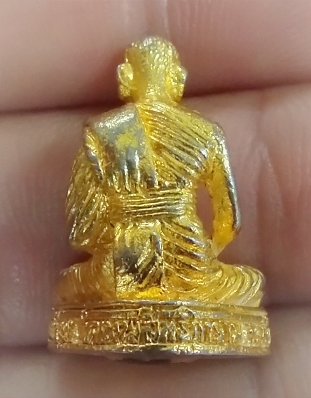 รูปเหมือนลอยองค์หลวงพ่อขวัญ ปวโร วัดบ้านไร่ อ.สามง่าม จ.พิจิตร "รุ่นเมตตา๘๓ สร้างปี2534 สภาพสวย