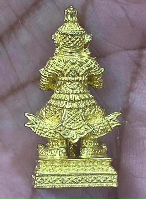 รูปหล่อลอยองค์ท้าวเวสสุวรรณ วัดจุฬามณี ปี2559 เนื้อทองทิพย์ ตอกโค้ต "เหล็ง" ใต้ฐาน ..