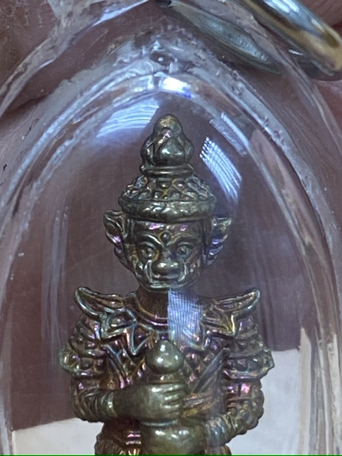 รูปหล่อลอยองค์ ท้าวเวสสุวรรณ 2 หน้า ปีพ.ศ. 2545