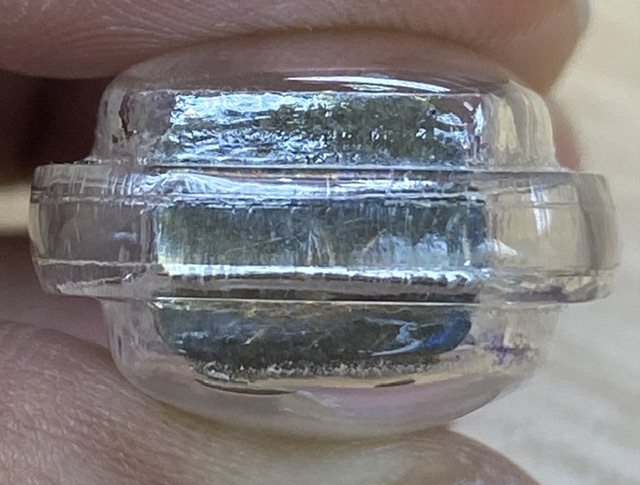 รูปหล่อลอยองค์ ท้าวเวสสุวรรณ 2 หน้า ปีพ.ศ. 2545