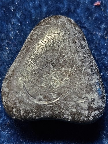 วัดโบสถ์ พนัสนิคม ชลบุรี พระปิดตาเนื้อตะกั่ว พิมพ์ ลพ.แก้ว  ปี 02