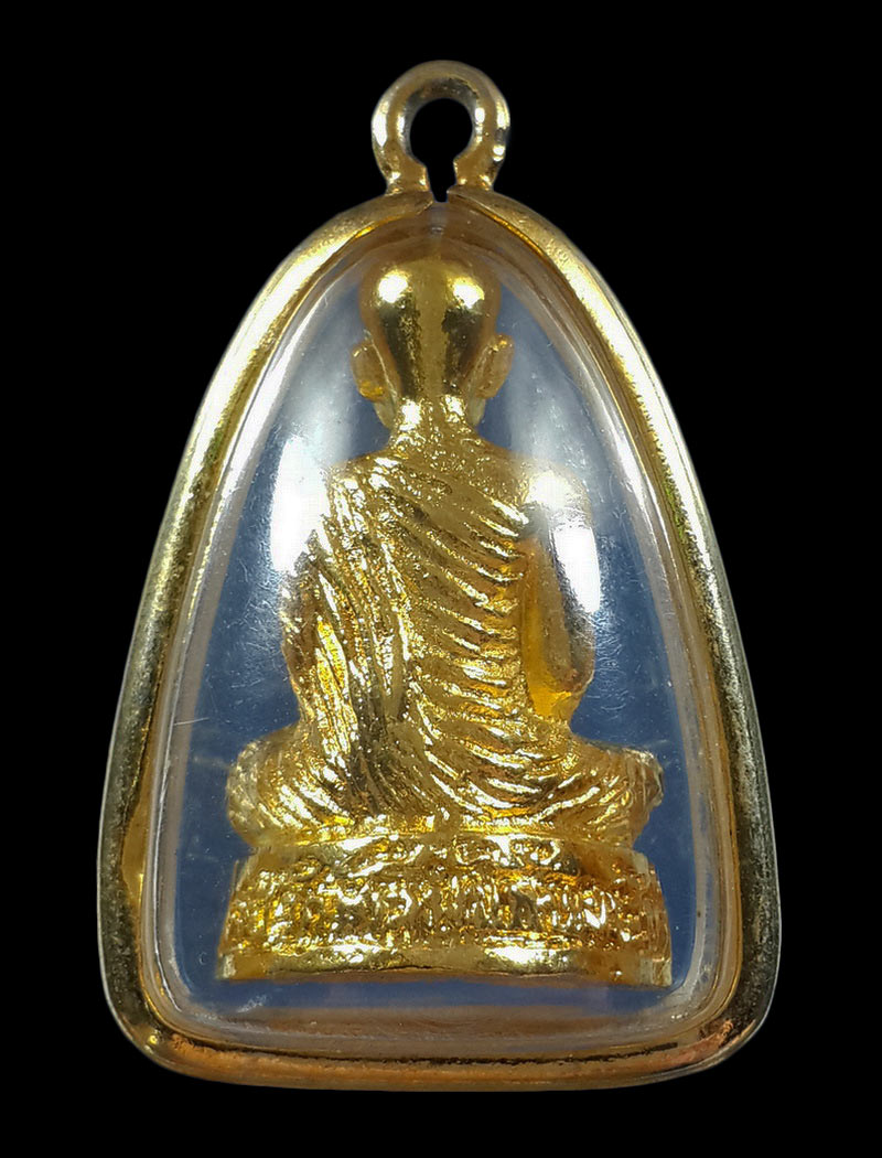 รูปหล่อหลวงพ่อฤาษีลิงดำ วัดท่าซุง จ.อุทัยธานี 