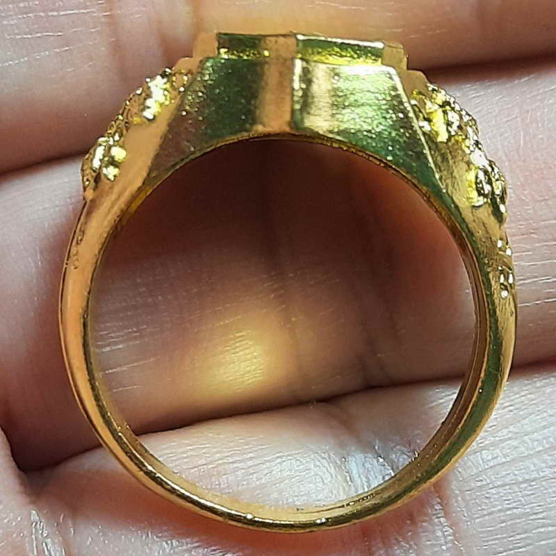 แหวนหลววพ่อพัฒน์วัดห้วยด้วนท้องวงเบอร์70