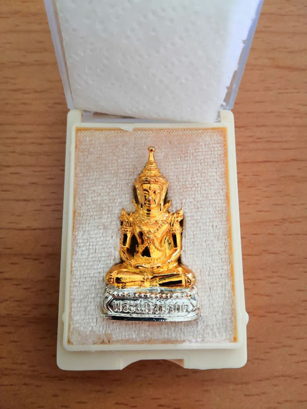 พระแก้วมรกต หลวงปู่บุดดา วัดป่าใต้พัฒนาราม