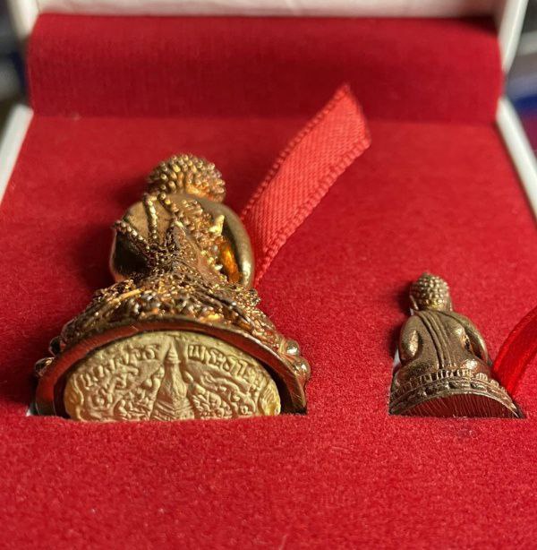 พระกริ่งเงินมา เสาร์5 วัดพระธาตุพนม นครพนม เนื้อปลอกผิว 