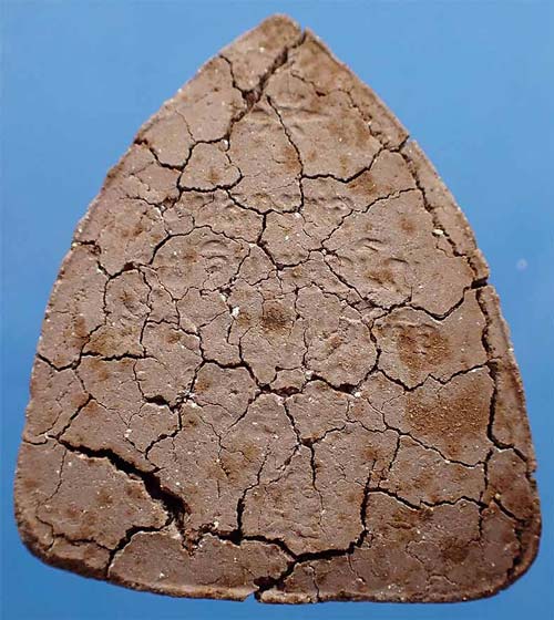 พระปิดตารุ่นแรก หลวงพ่อมุม วัดปราสาทเยอร์ ปี ๑๗*174