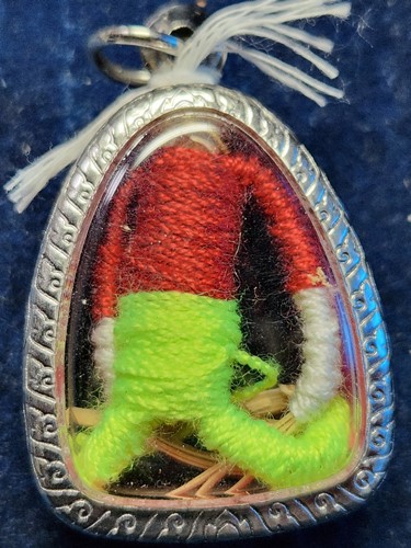 วัดบ้านแจ้ง ร้อยเอ็ด หุ่นพยนต์สายพรายหลวงปู่จันทร์  พร้อมใบฝอย(คาถา) วิธีบูชาใช้งาน