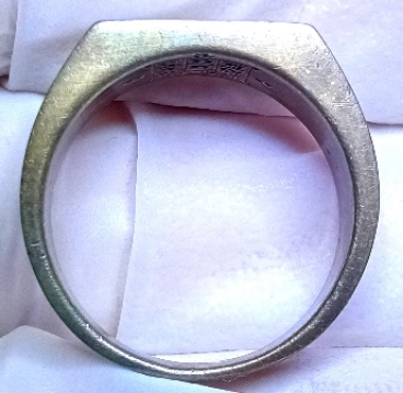 แหวนอัลปาก้าหลวงพ่อโก๊ะ วัดเก้าห้อง จ.อยุธยา ปี 2555