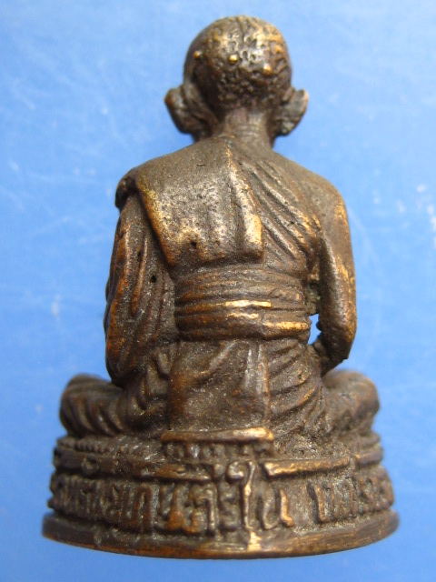 รูปหล่อ หลวงพ่อชาลี วัดทรัพย์เกษตรใน จ.เพชรบูรณ์