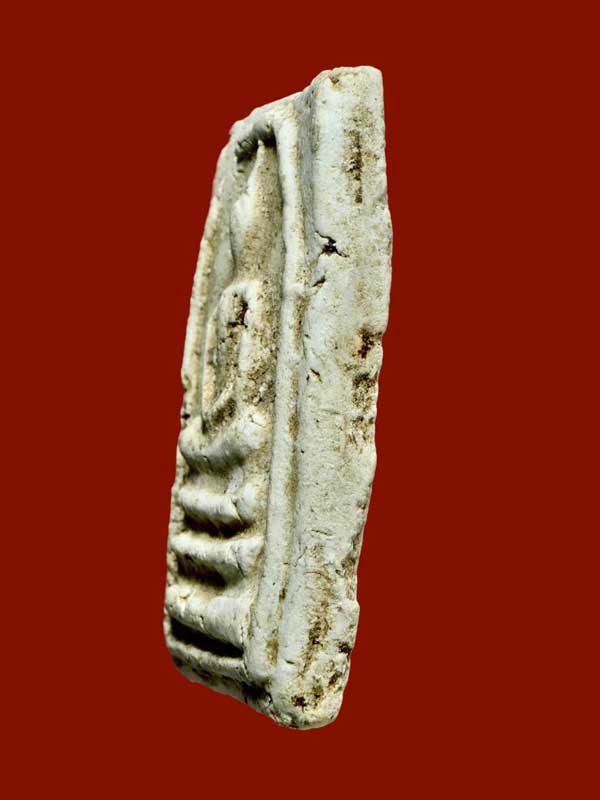 พระสมเด็จของครูสุพจน์วัดสุทัศน์ สร้างปี2485 เนื้อนี้คือสมเด็จวัดระฆังดีๆเลยนี้เอง