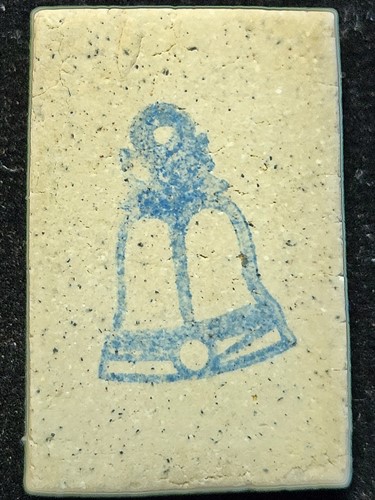 วัดระฆังโฆสิตาราม  กทม พระสมเด็จ รุ่น อนุสรณ์ 122 ปี  พิมพ์เกศบัวตูม  ปี 2537