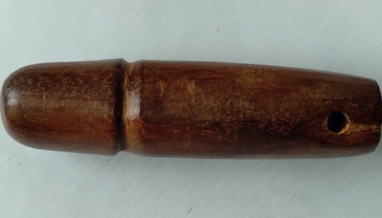 ปลัดขิกไม้แกะไม่ทราบที่