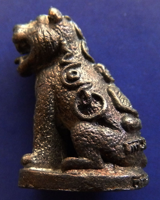 3.เสือมหาอำนาจ พยัคฆ์คำราม หลวงพ่อเกตุ วัดเกาะหลัก รุ่นแรก ปี 2531 เนื้อทองผสม ตอกโค้ด