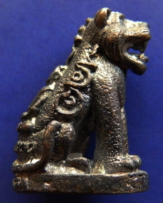 7.เสือมหาอำนาจ พยัคฆ์คำราม หลวงพ่อเกตุ วัดเกาะหลัก รุ่นแรก ปี 2531 เนื้อทองผสม ตอกโค้ด