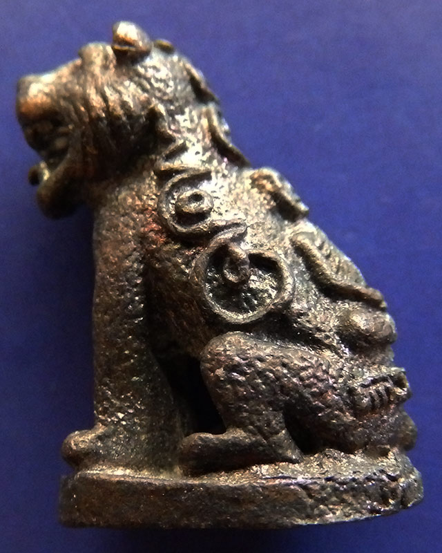 7.เสือมหาอำนาจ พยัคฆ์คำราม หลวงพ่อเกตุ วัดเกาะหลัก รุ่นแรก ปี 2531 เนื้อทองผสม ตอกโค้ด