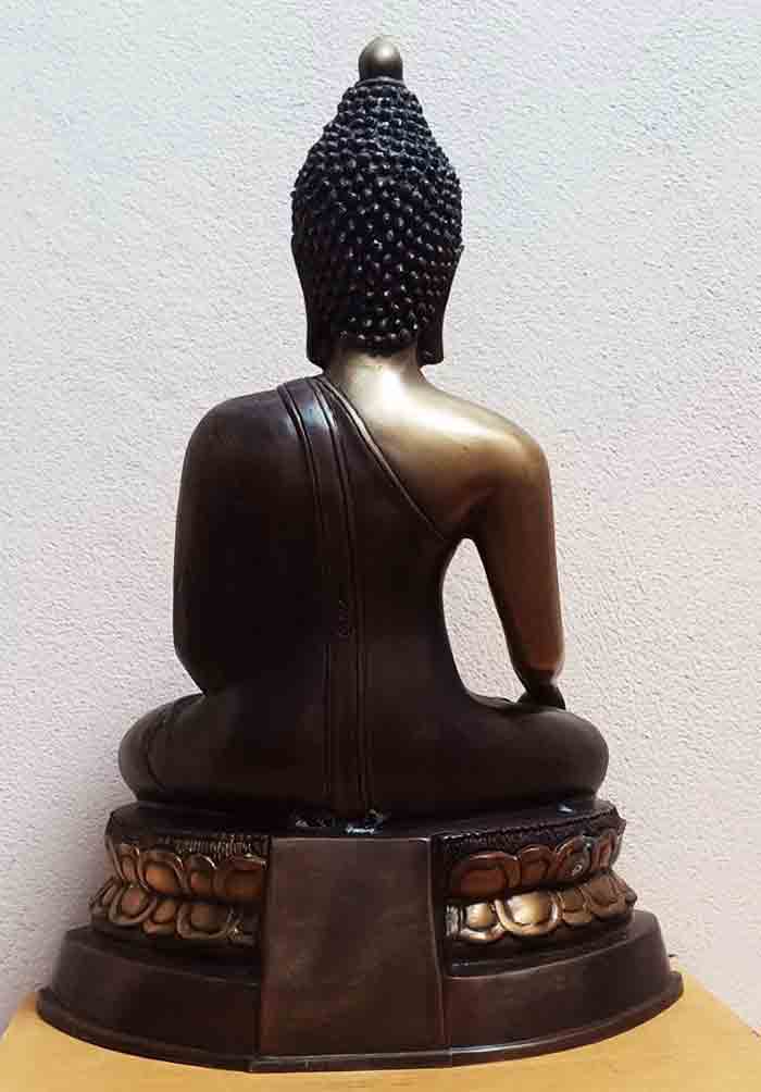 พระพุทธรูปศิลปะเชียงแสน เนื้อทองเหลือง ปางมารวิชัย