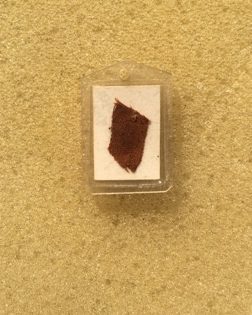 ภาพถ่ายห้อยคอ หลวงพ่อแบน วัดนางโน อ.ท่าม่วง จ.กาญจนบุรี