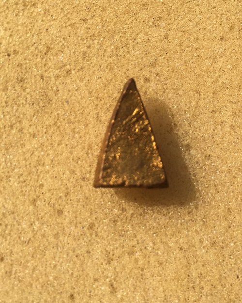 พระเนื้อดินทาทอง หลวงพ่อนารถ วัดศรีโลหะราษฎร์บำรุง จ.กาญจนบุรี 