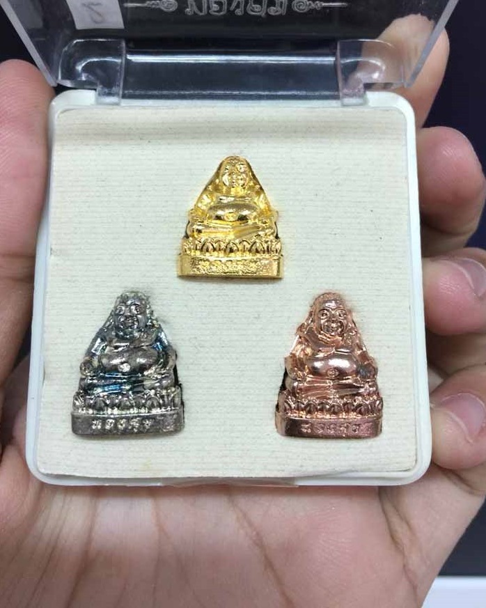 รูปหล่อพระสังกัจจายน์ ทองศุขรับทรัพย์ หลวงพ่อทองศุข วัดท่าตะคร้อ จ.กาญจนบุรี