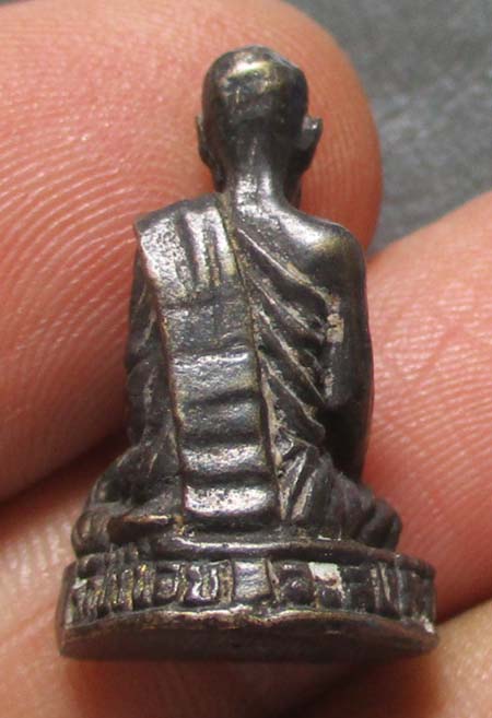 รูปหล่อ หลวงพ่อจันทร์  วัดป่าข่อย  จ.สุโขทัน  