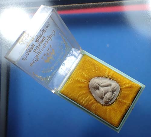 พระปิดตาหลวงพ่อแก้วรุ่นแรก สวยกริ๊บยันกล่อง*48