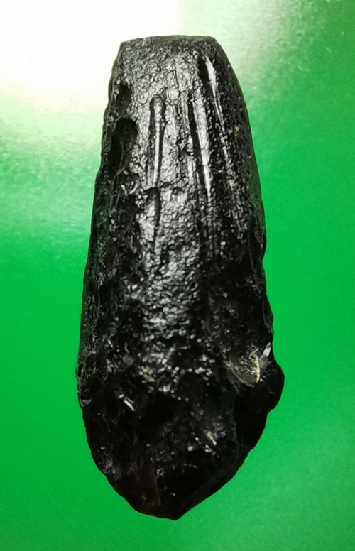 อุลกมณี สะเก็ดดาวไทย (Tektite) ทรงแผ่น เครื่องรางจากฟ้า กันไฟ