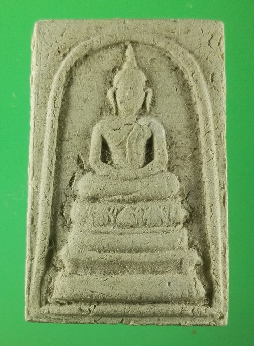 พระสมเด็จหลวงพ่อกึ๋น วัดดอน ยานนาวา กรุงเทพฯ พศ.2489 ผสมมวลสารพระสมเด็จวัดระฆังและผงตะไบพระกริ่งฟ้า7