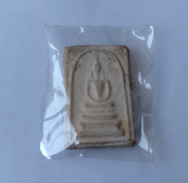 พระสมเด็จหูติ่งหลวงปู่นาค วัดระฆัง ก.ท.ม.