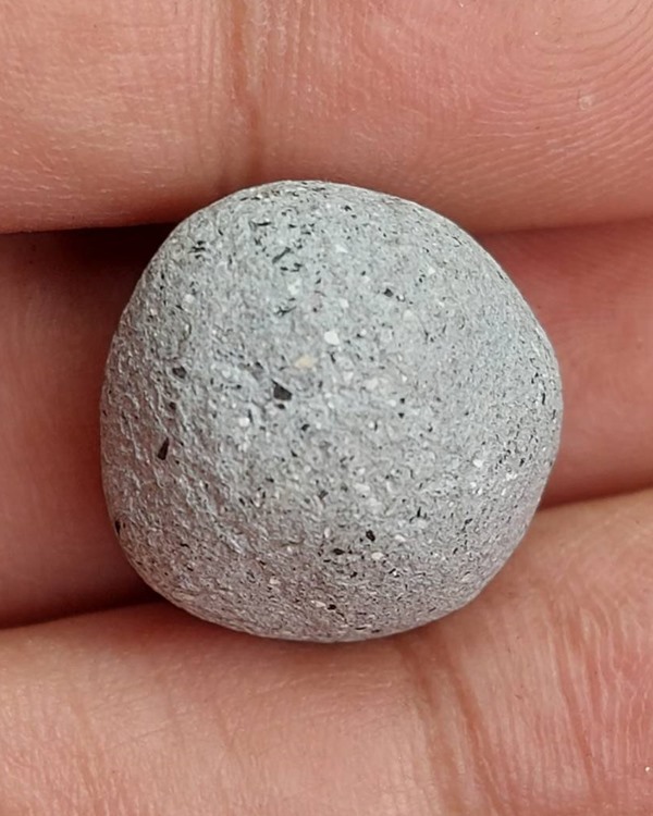 ลูกอม หลวงปู่พริ้ง วัดบางปะกอก กทม