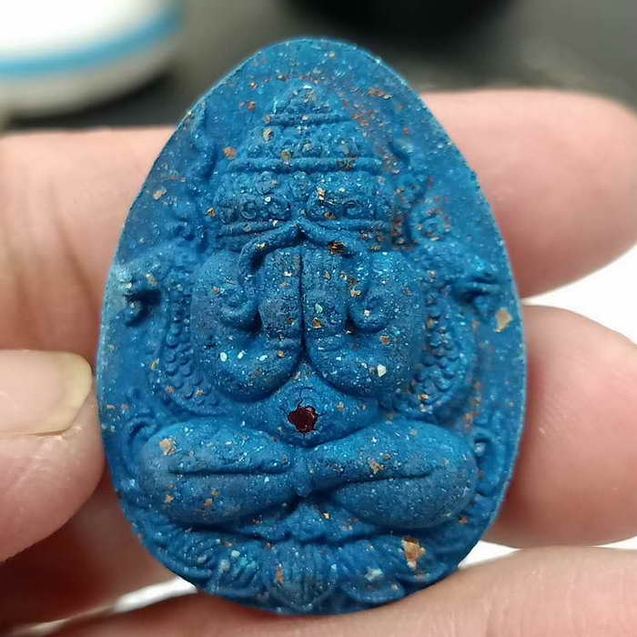 ปิดตาพังพะกาฬ รุ่นกูให้รวย หลวงปู่อิ่ม วัดทุ่งนาใหม่ จ.นครศรีธรรมราช ปี 2566 เนื้อผงสีคราม