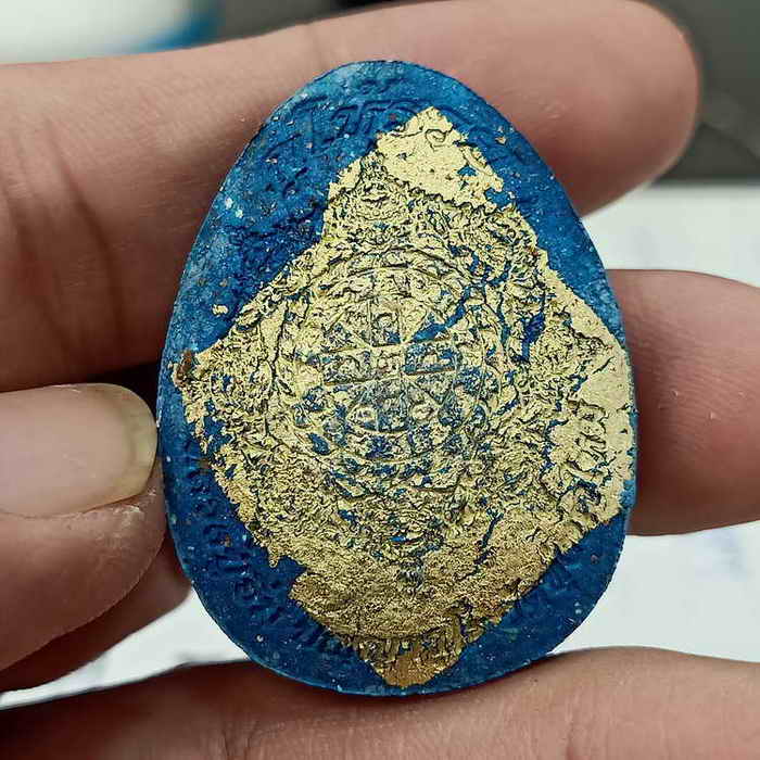 ปิดตาพังพะกาฬ รุ่นกูให้รวย หลวงปู่อิ่ม วัดทุ่งนาใหม่ จ.นครศรีธรรมราช ปี 2566 เนื้อผงสีคราม